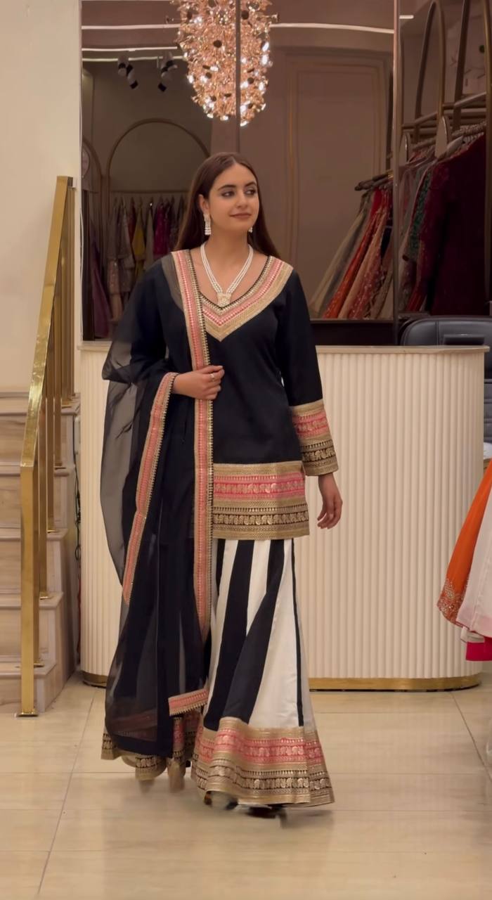 The Majestic Monochrome Gilded-Border Ensemble